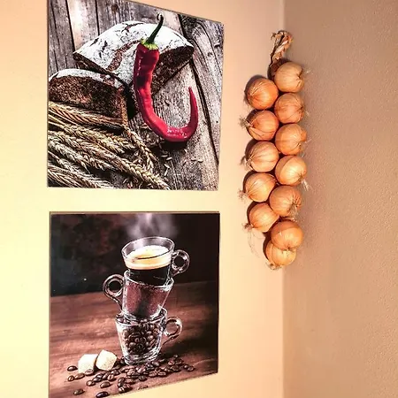 Central, Self Check In 24 H, Free Parking Lejlighed *