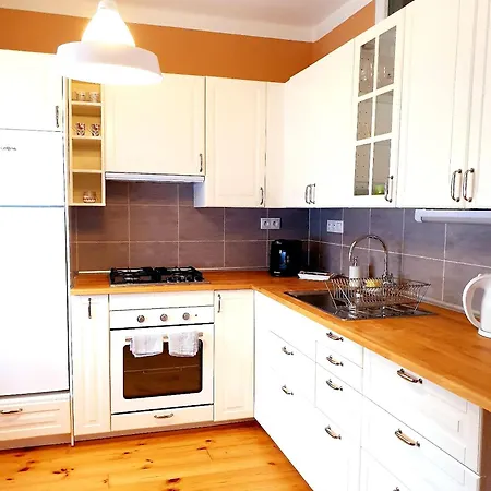 Lägenhet Central, Self Check In 24 H, Free Parking